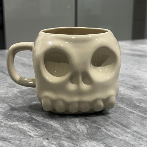 Monkish Ceramic Skull Coffee Mug [BONE]