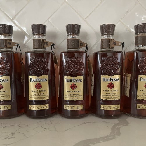 Four Roses Private Select - free shipping