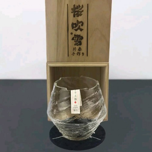 Snowflake Whisky Glass - 420ml Japanese Style Tumbler with Wooden Gift Box