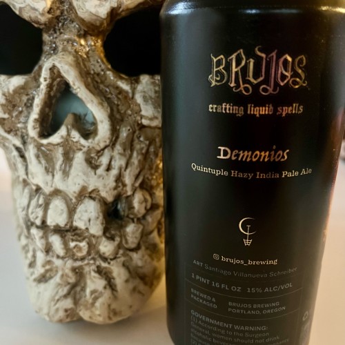 Brujos Demonios  Quintuple Hazy IPA